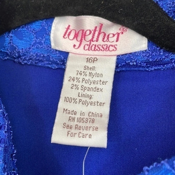 Plus Size Together Classics Cobalt Blue‎ Lace Top Size 16 P - Picture 6 of 7